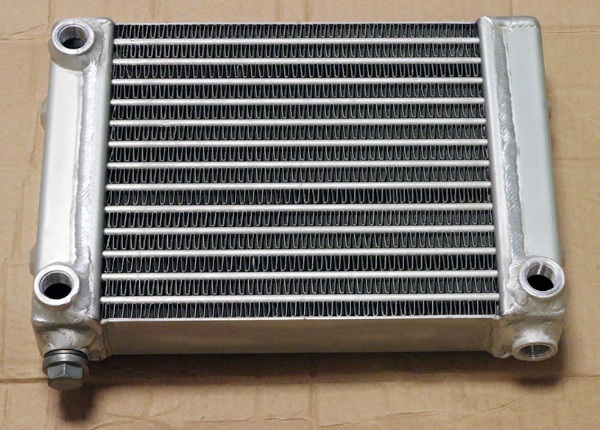 オイルクーラーの工業塗装事例